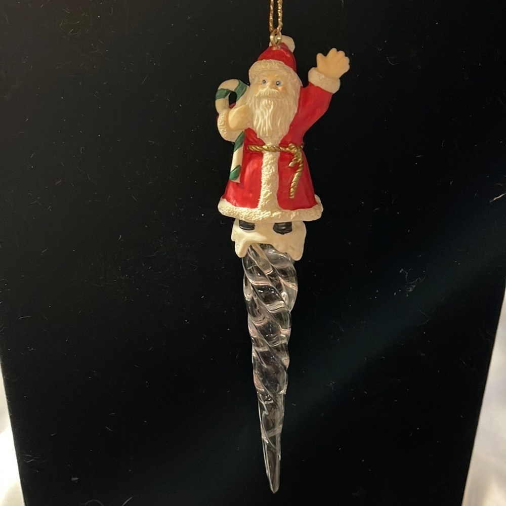 Avon Vtg (1995)Collectible Icicle Fun Ornament “Santa w/Candy Cane” Crystal Ice